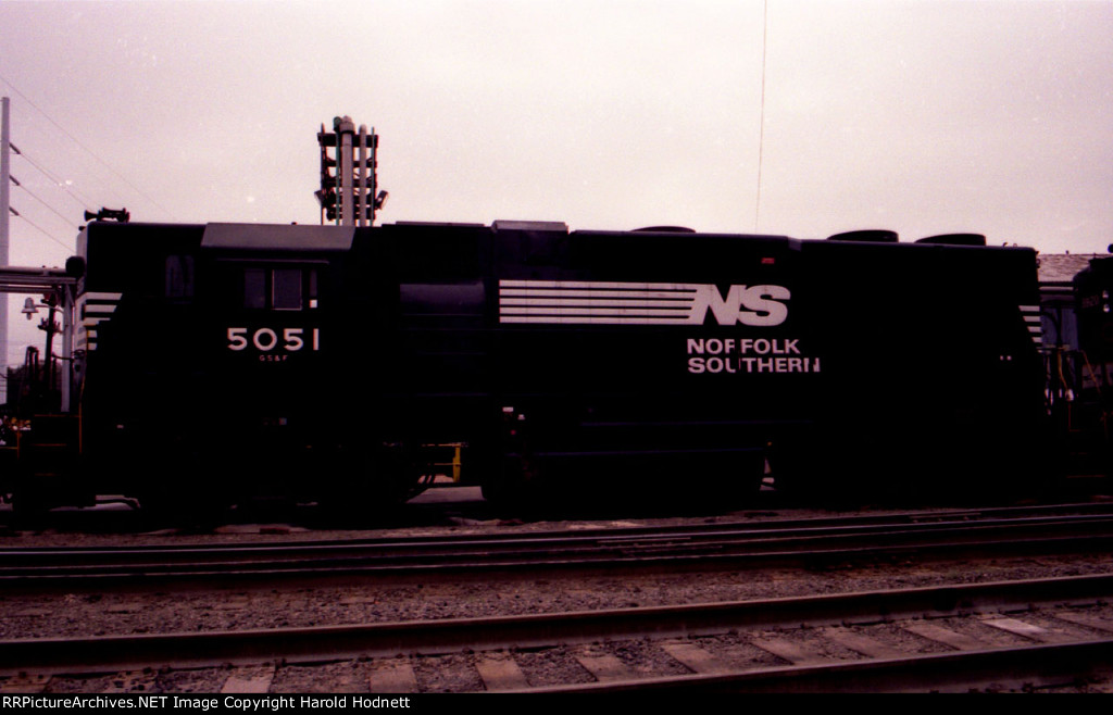 NS 5051